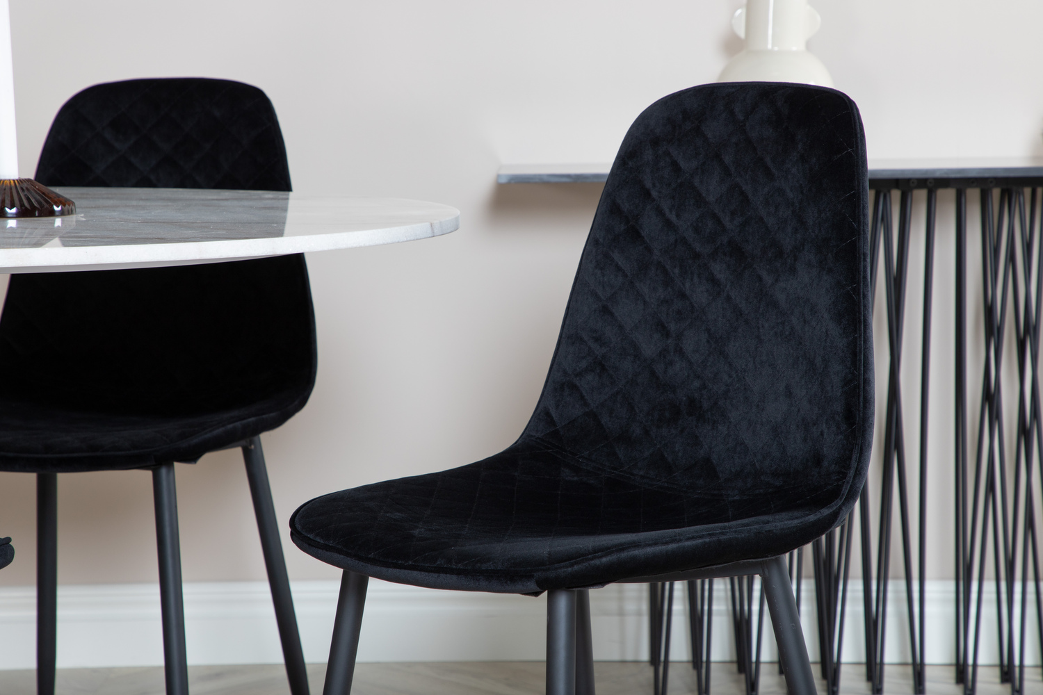 Borðstofusett Dallas 1302 (Svartur)