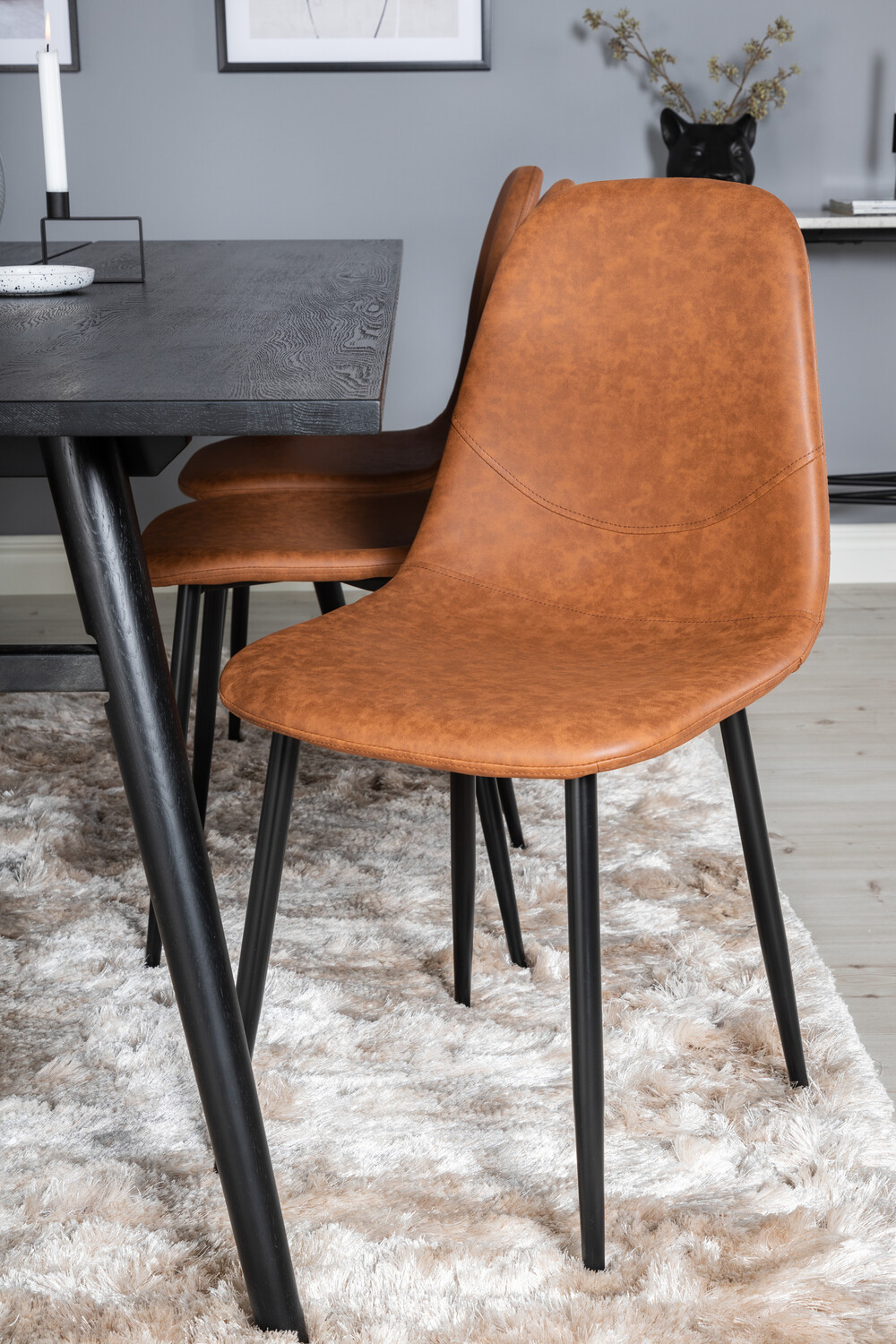 Borðstofusett Dallas 1681 (Brúnn + Svartur)