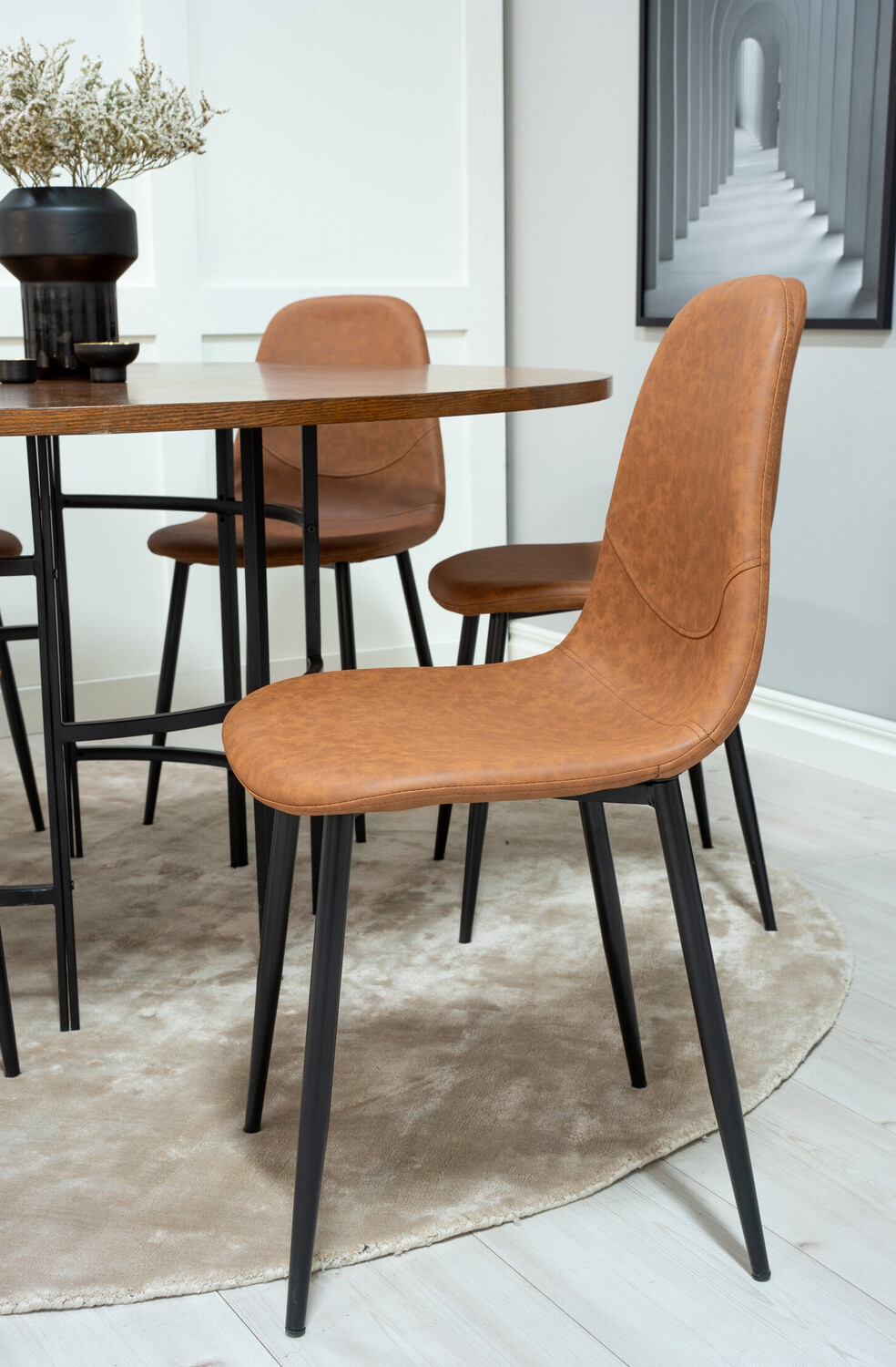 Borðstofusett Dallas 309 (Brúnn + Svartur)