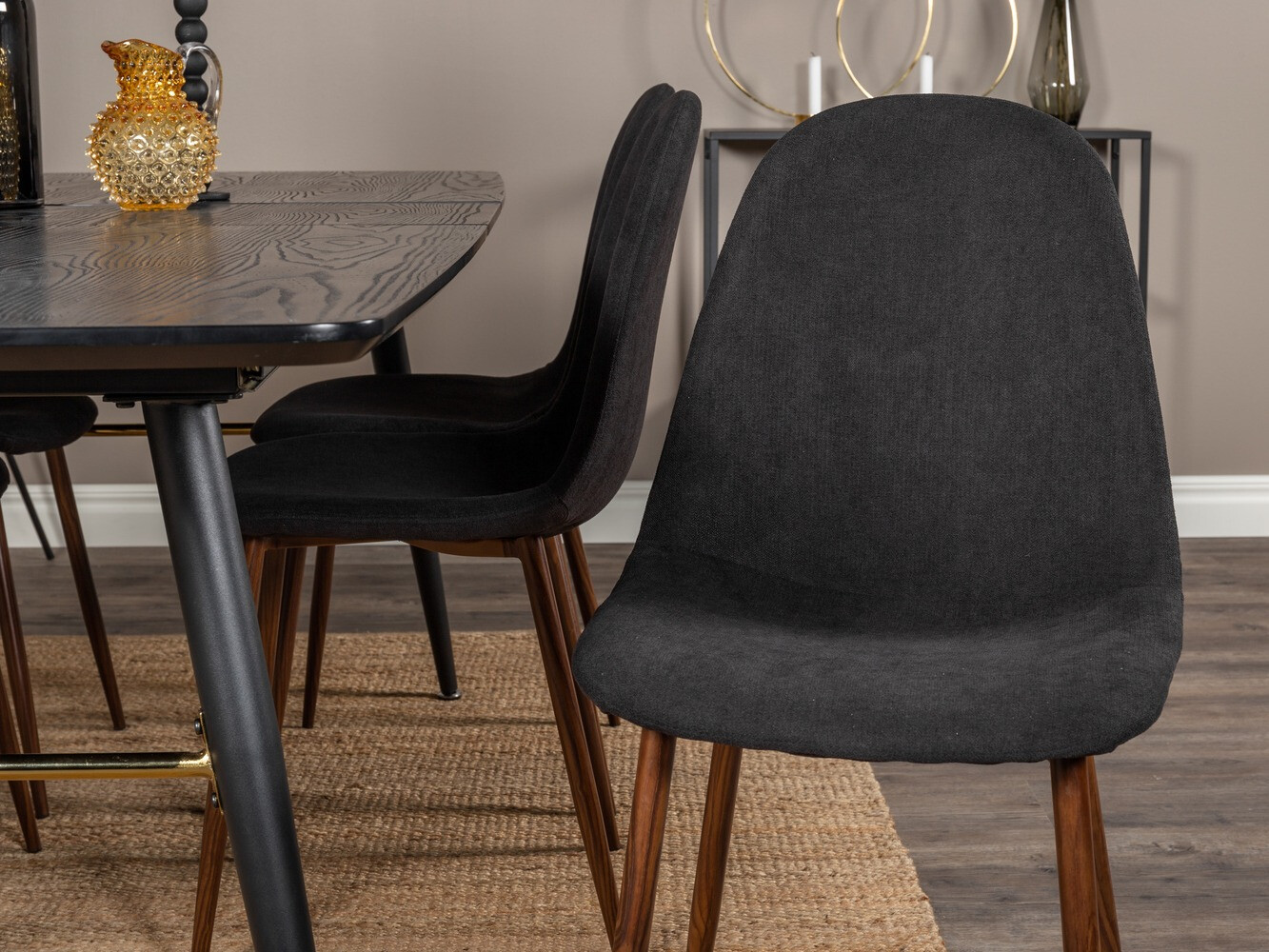 Borðstofusett Dallas 1443 (Svartur + Valhneta)