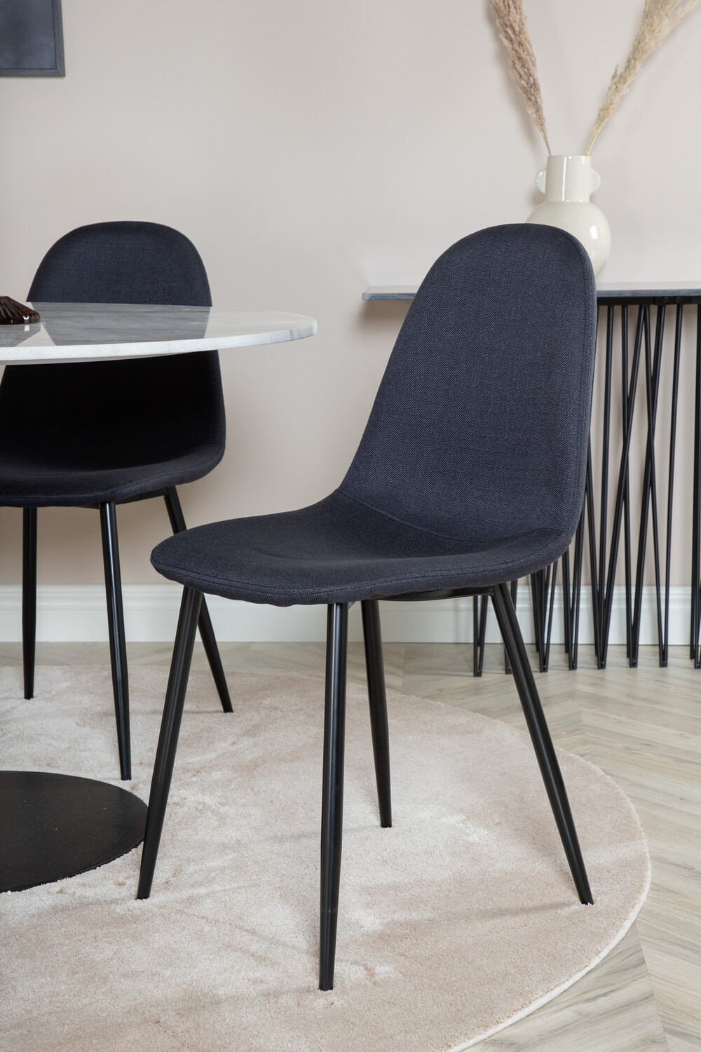 Borðstofusett Dallas 1613 (Svartur)
