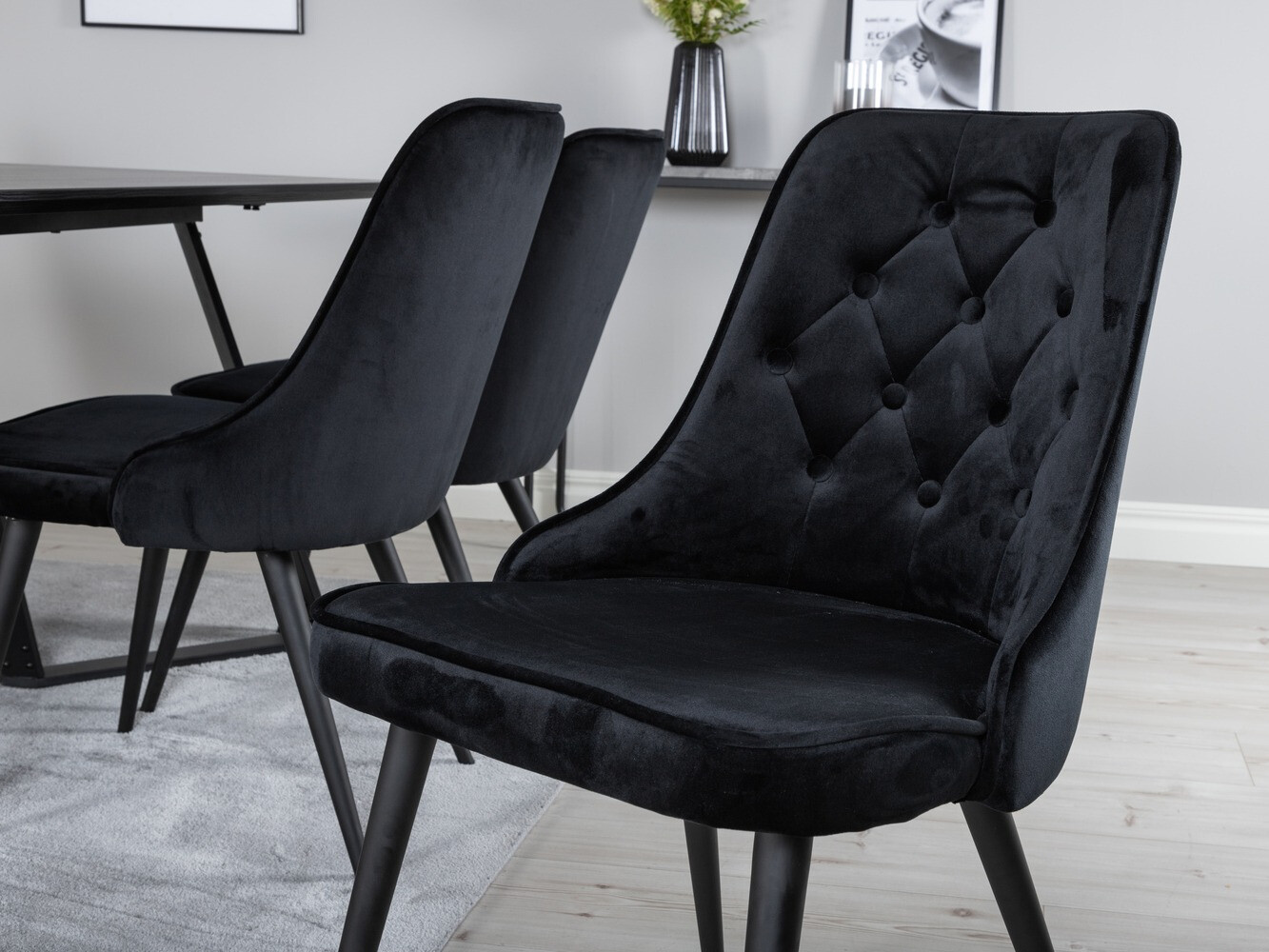 Borðstofusett Dallas 1628 (Svartur)