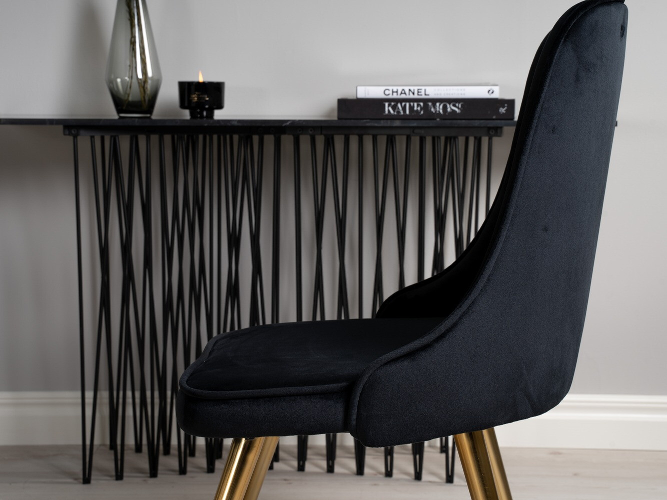 Borðstofusett Dallas 1178 (Svartur + Gylltur)