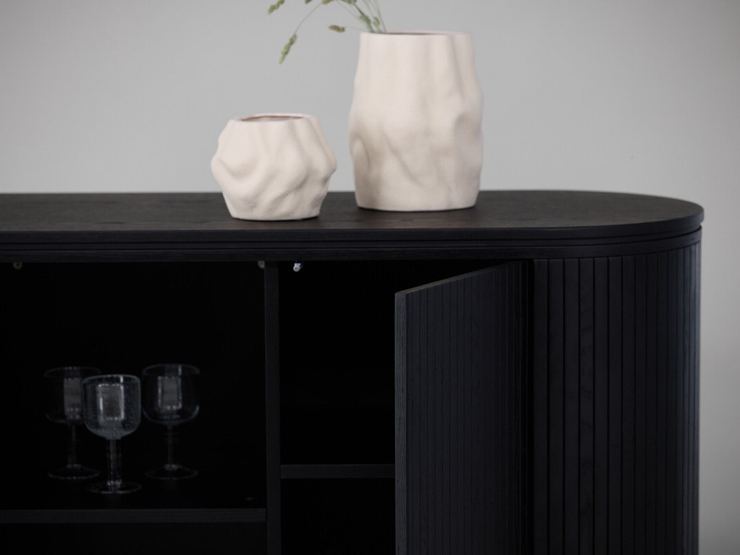 Skenkur Dallas 3274