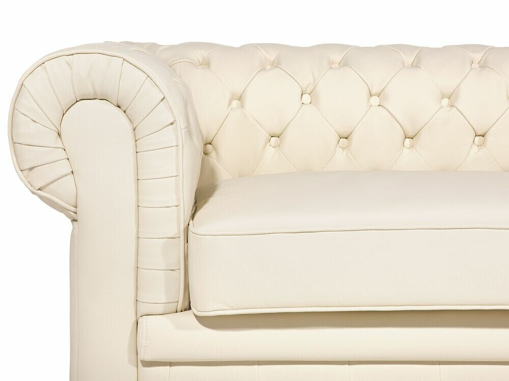 Chesterfield-sófi Berwyn 832 (Rjómalitur)