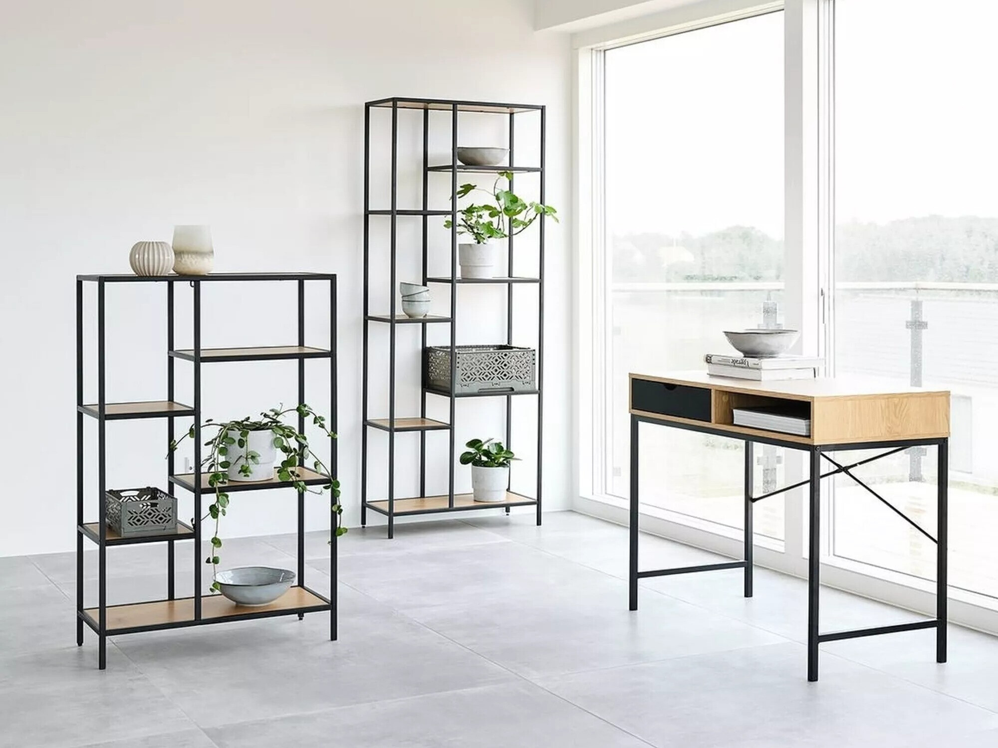 Bókahilla Detroit 165 (Svartur + Eik)