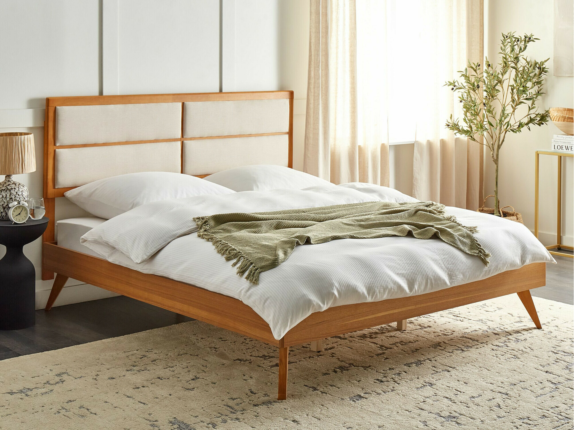 Rúm Berwyn 772 (Beige + Ljós viður)