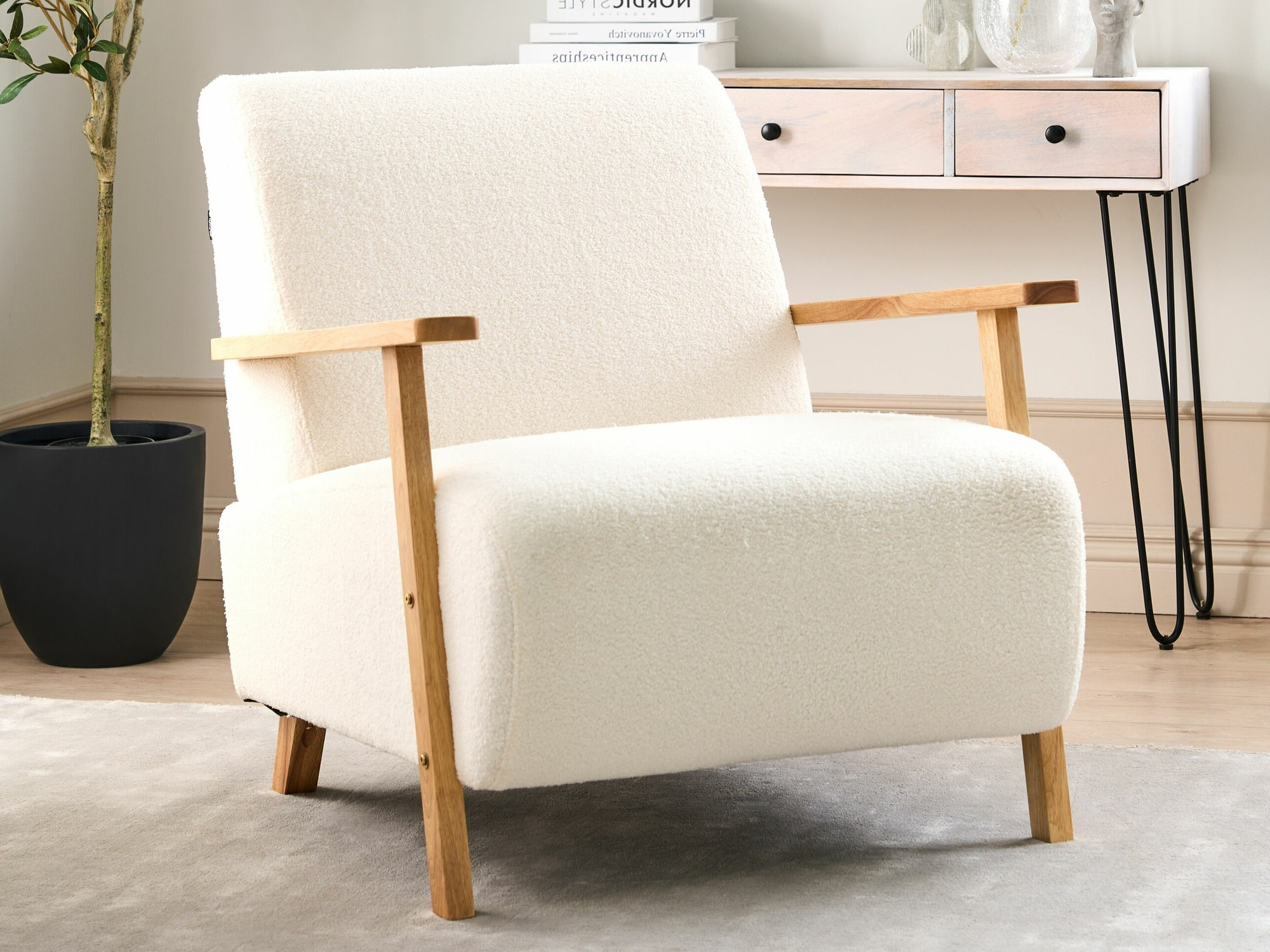 Hægindastóll Berwyn 2089 (Beige)