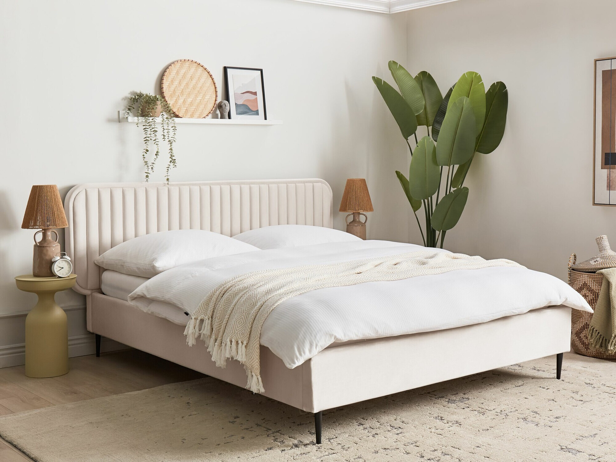 Rúm Berwyn 2213 (Beige)