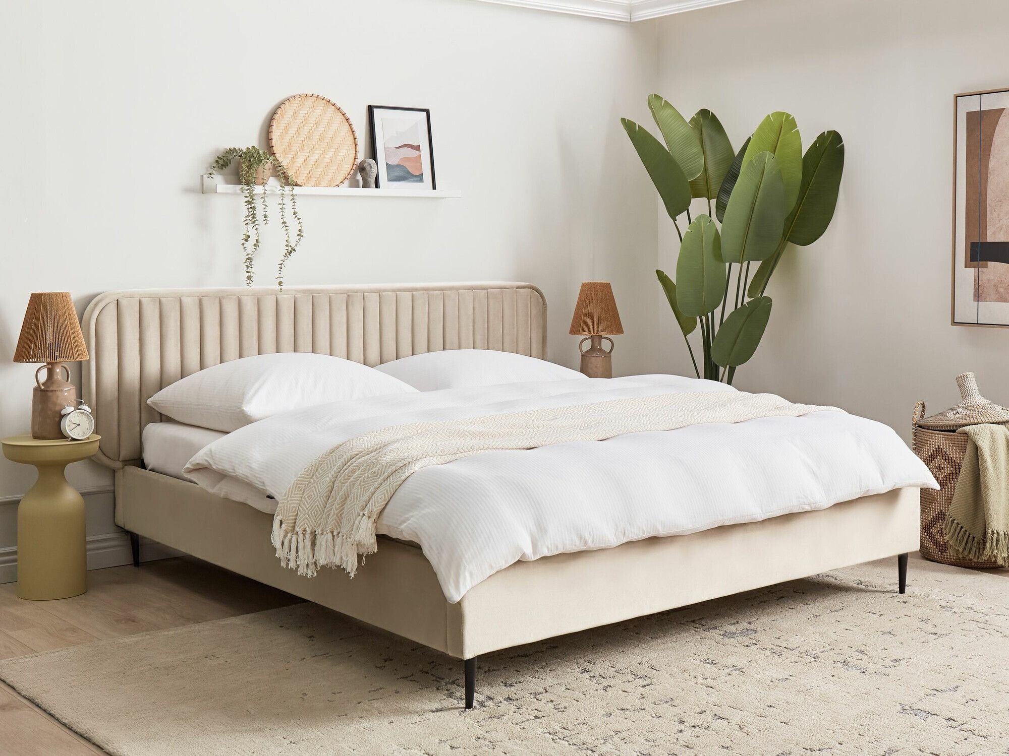 Rúm Berwyn 2213 (Taupe)