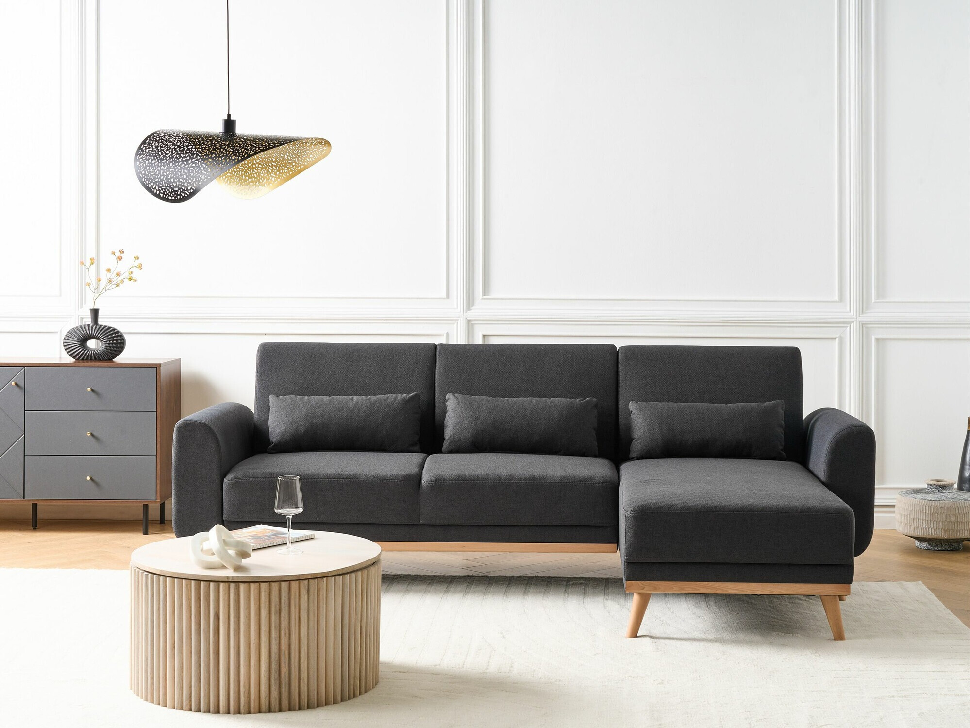Horn­sófi Berwyn 2323 (Svartur)