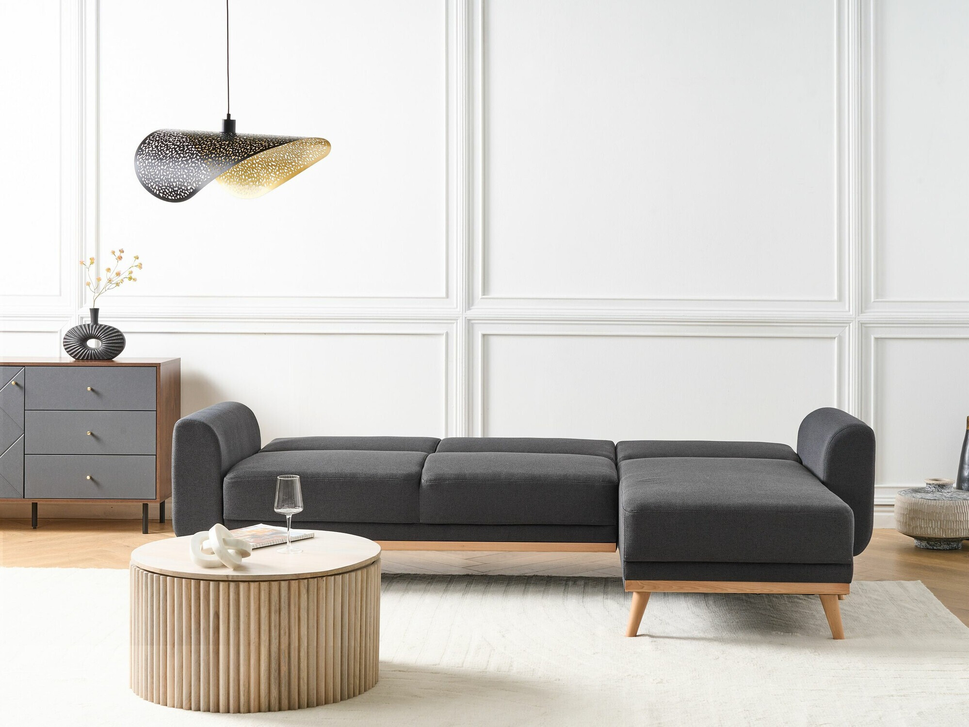 Horn­sófi Berwyn 2323 (Svartur)