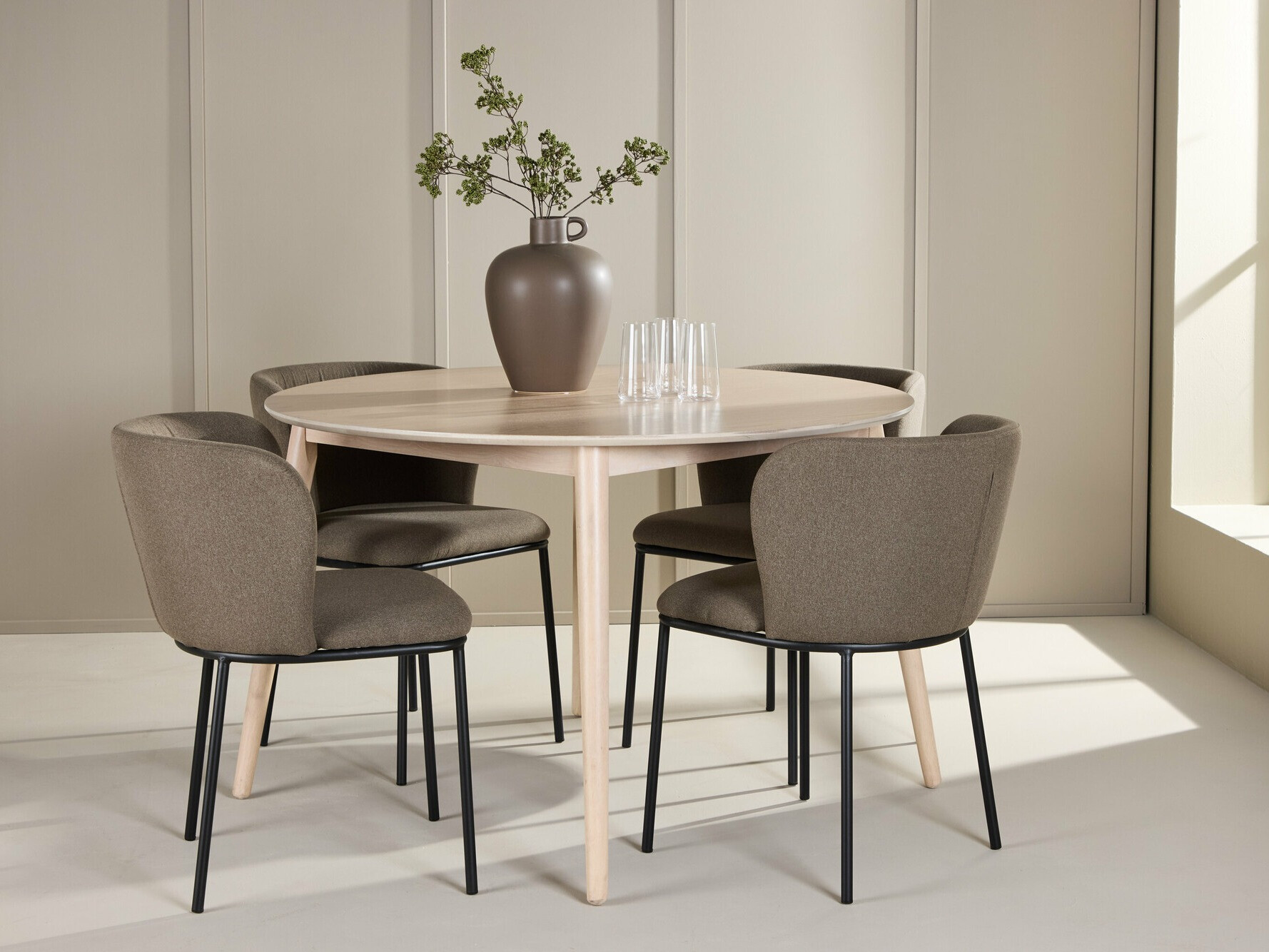 Borðstofusett Dallas 4760