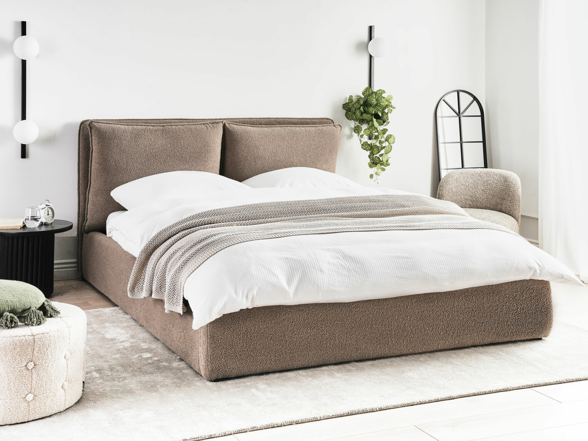 Rúm Berwyn 534 (Taupe)