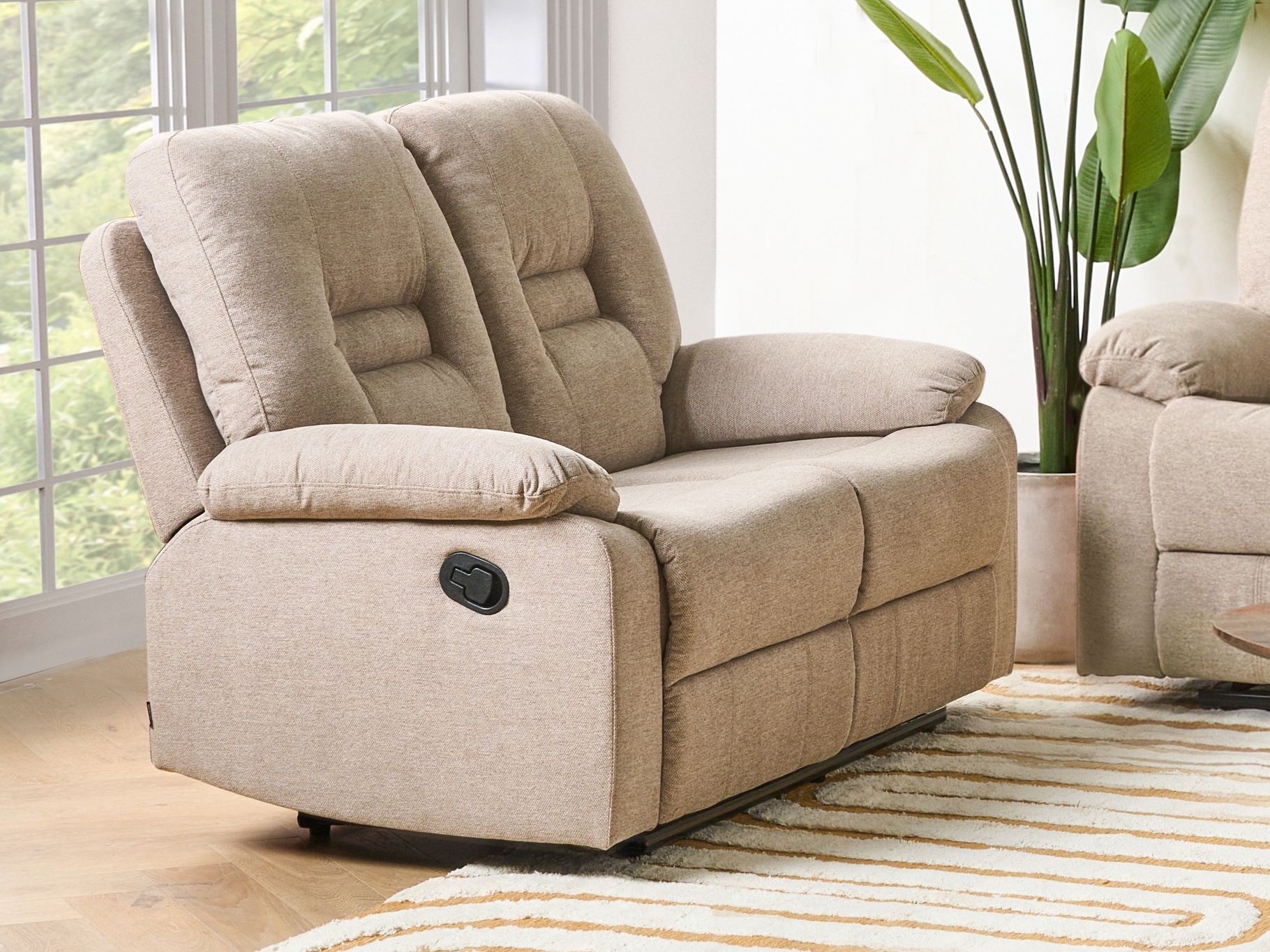 Hægindasófi Tivlira 110 (Beige)