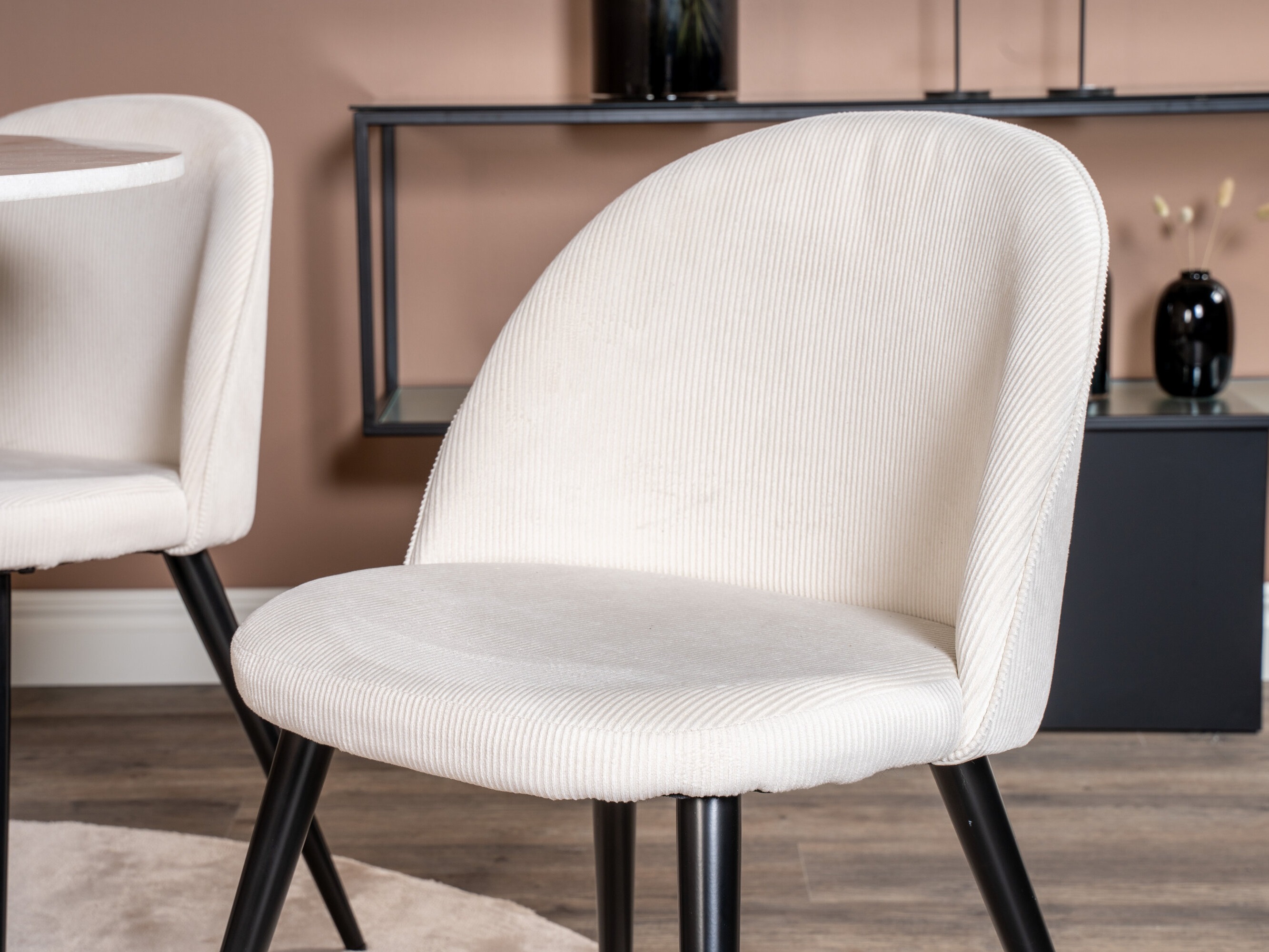 Borðstofusett Dallas 1297 (Beige + Svartur)