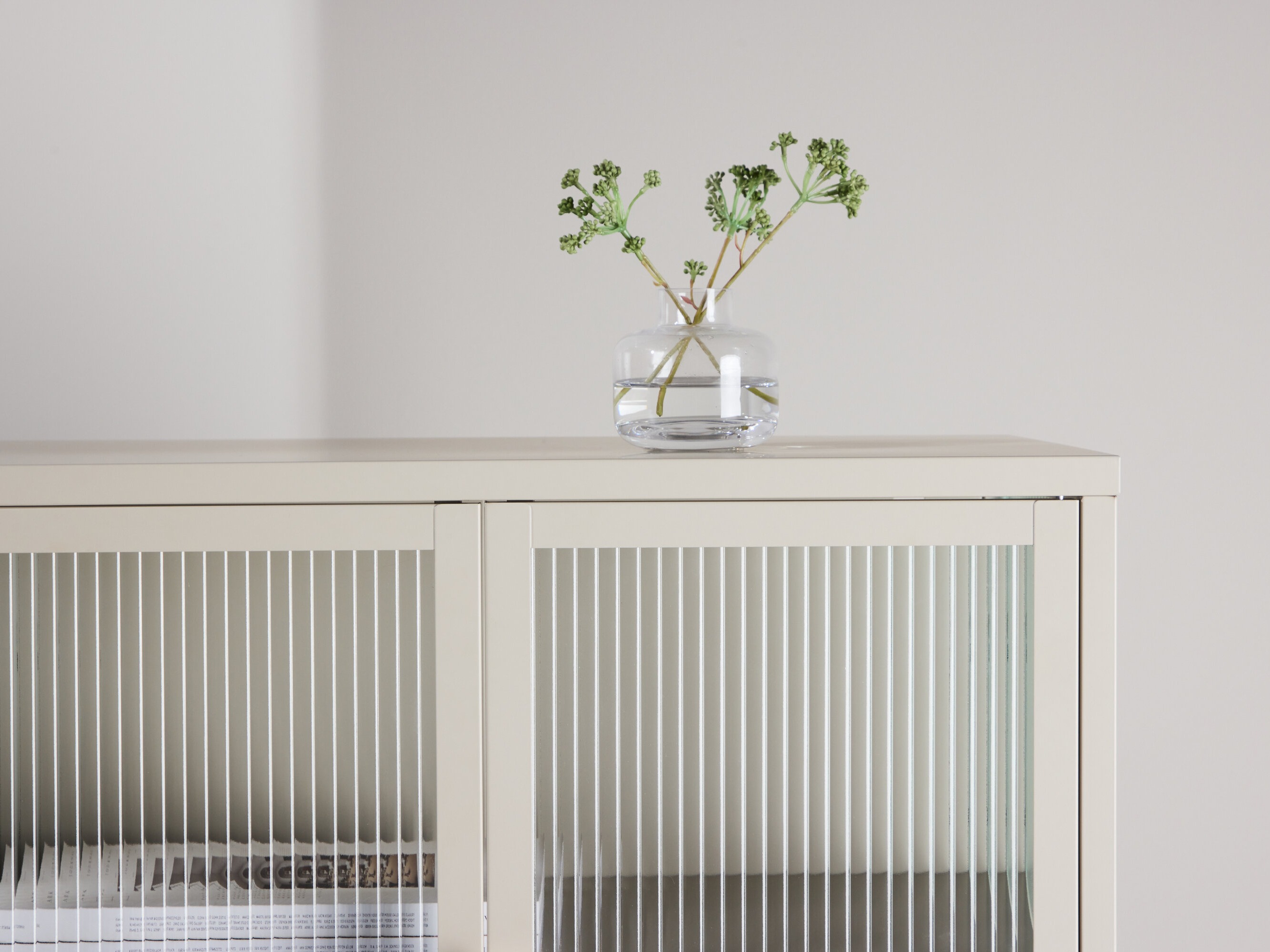 Skenkur Dallas 4931 (Beige)