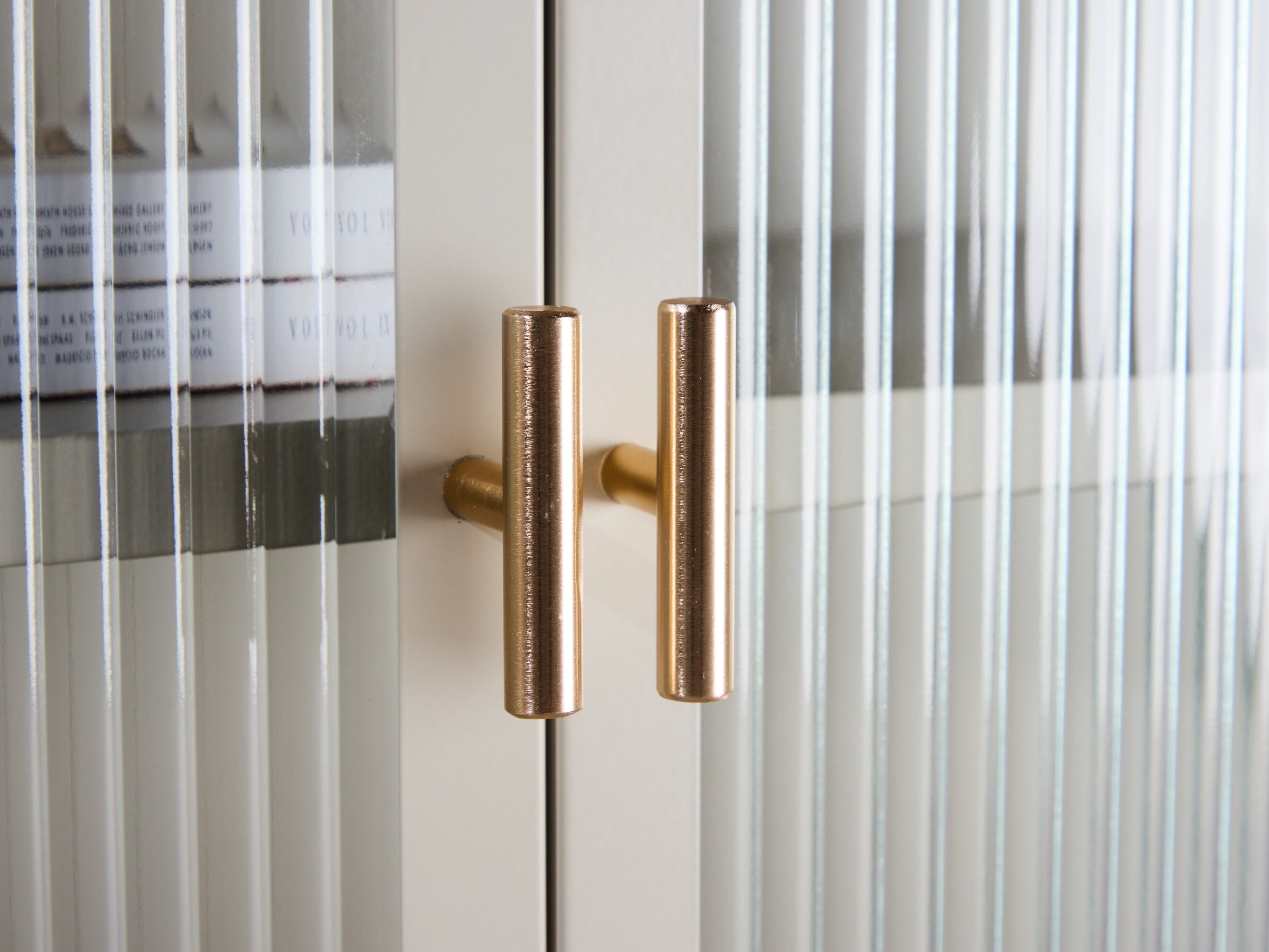 Skenkur Dallas 4931 (Beige)