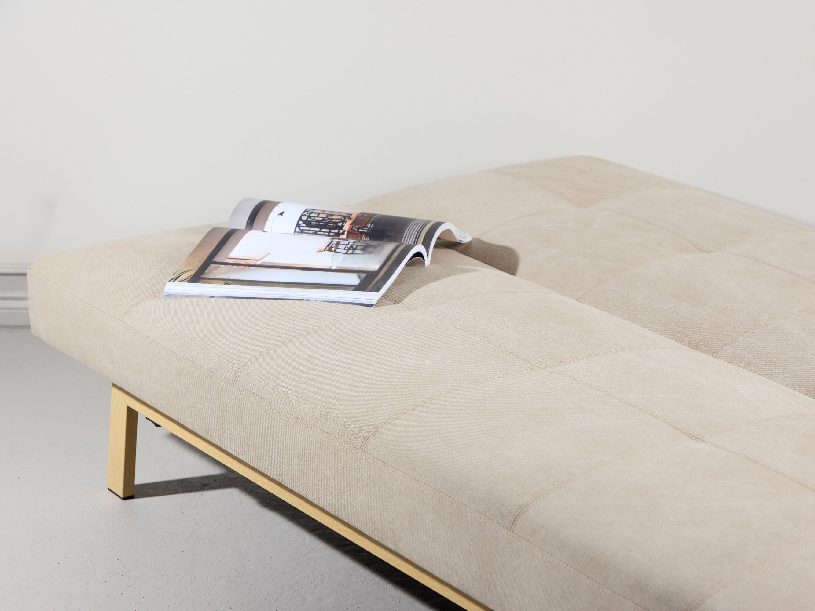 Svefnsófi Dallas 1710 (Beige + Eik)