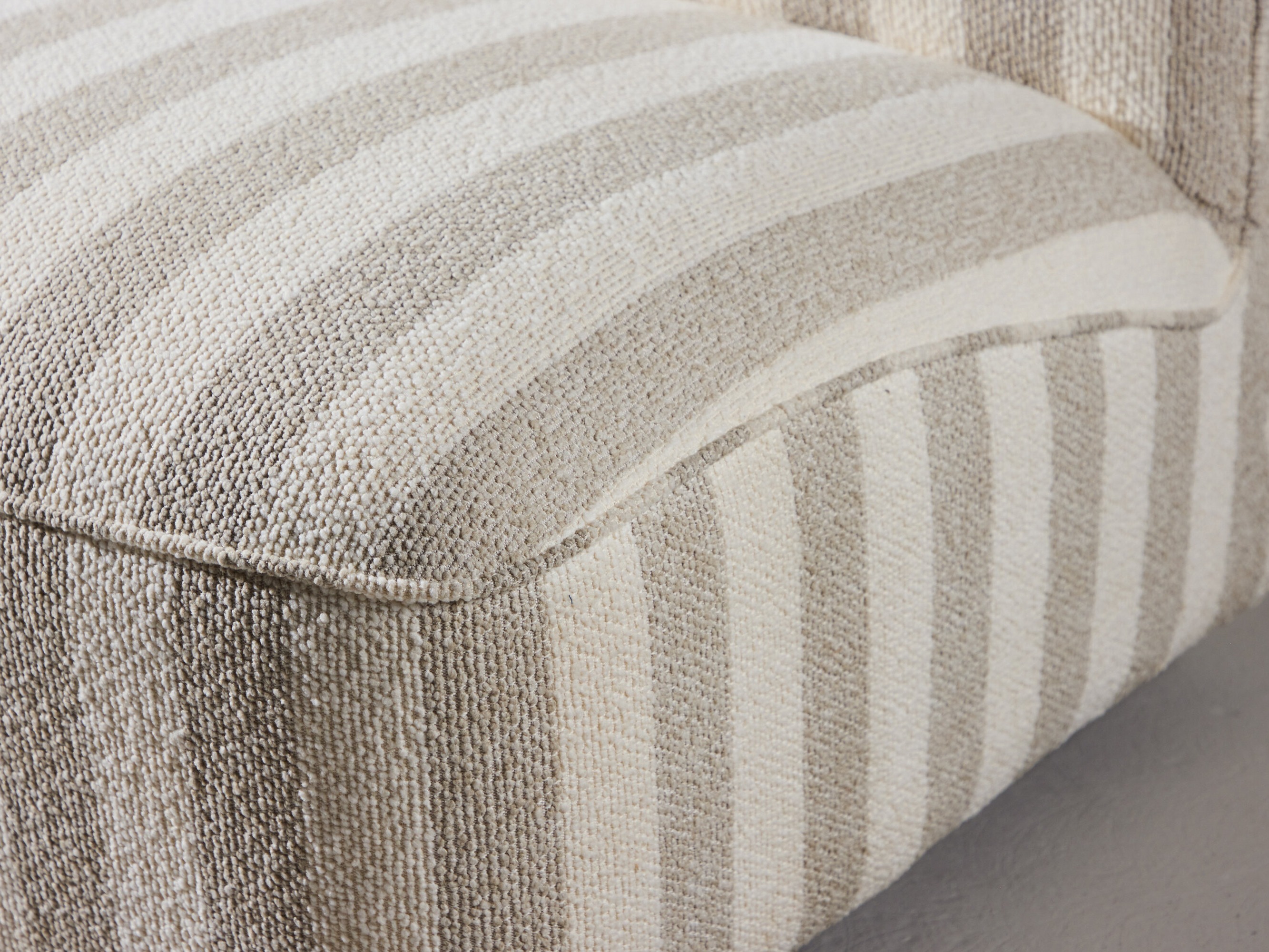 Hægindastóll Dallas 4958 (Beige)