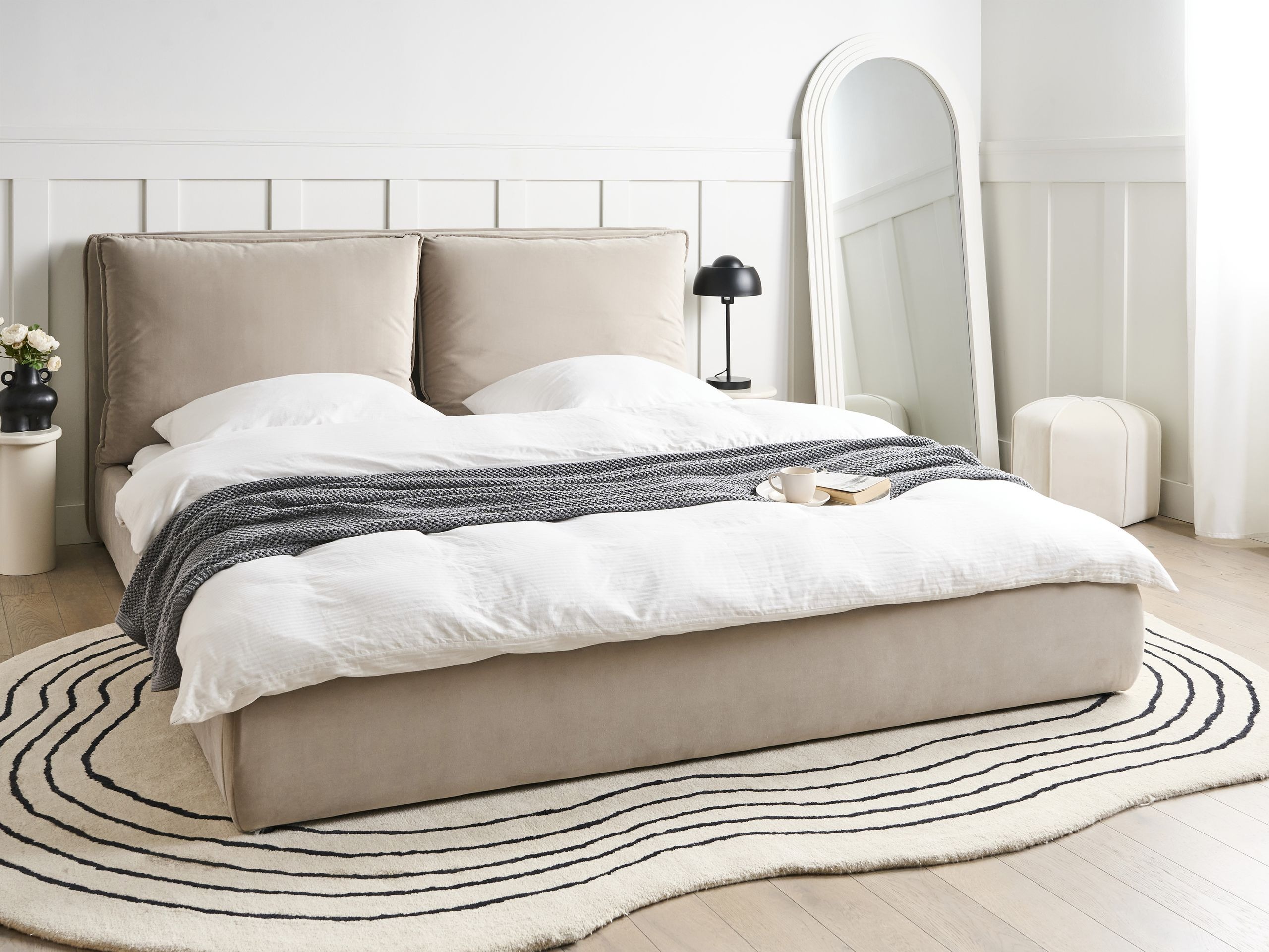 Rúm Berwyn 2877 (Taupe)