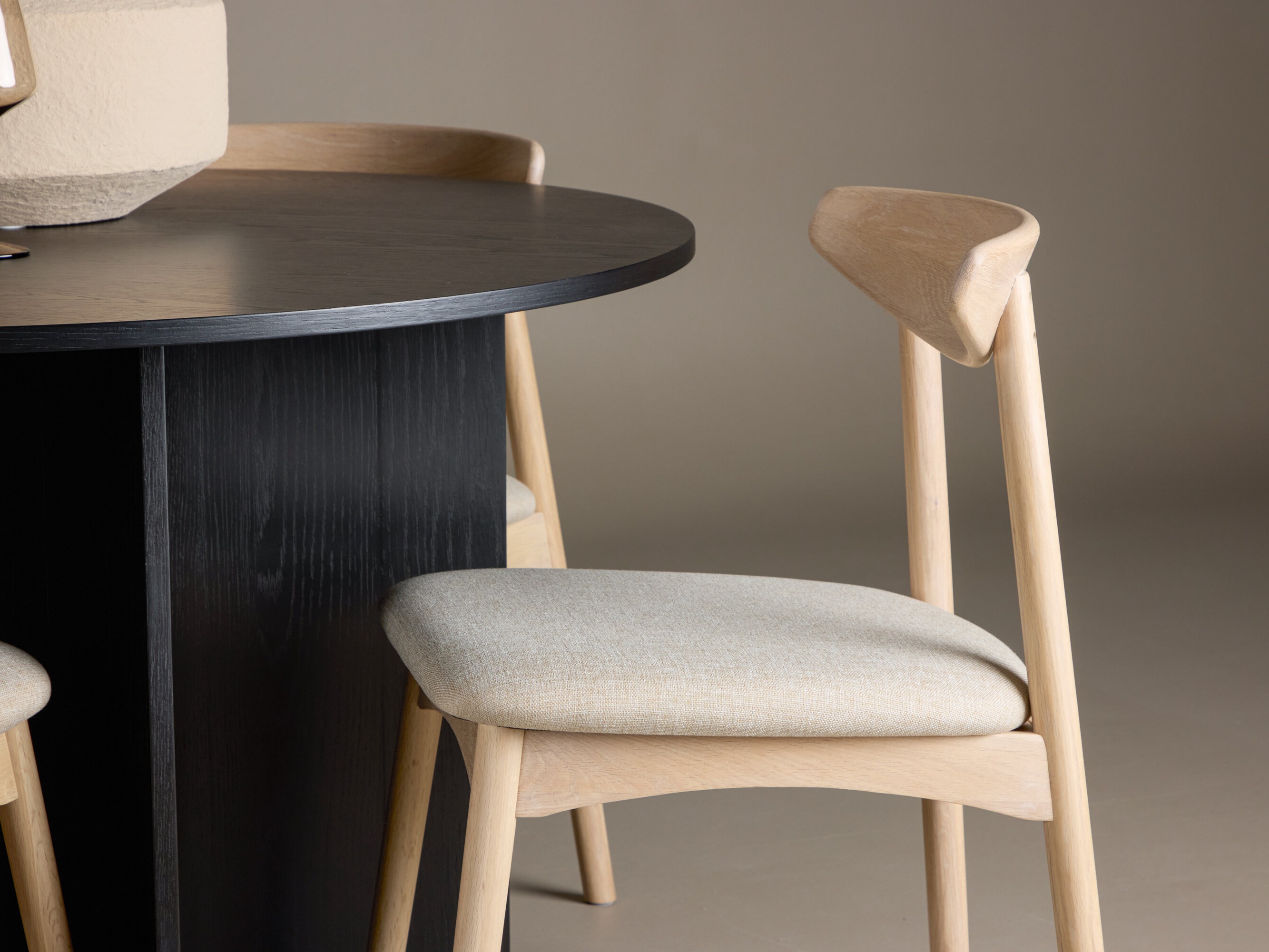 Borðstofusett Dallas 4986 (Svartur)