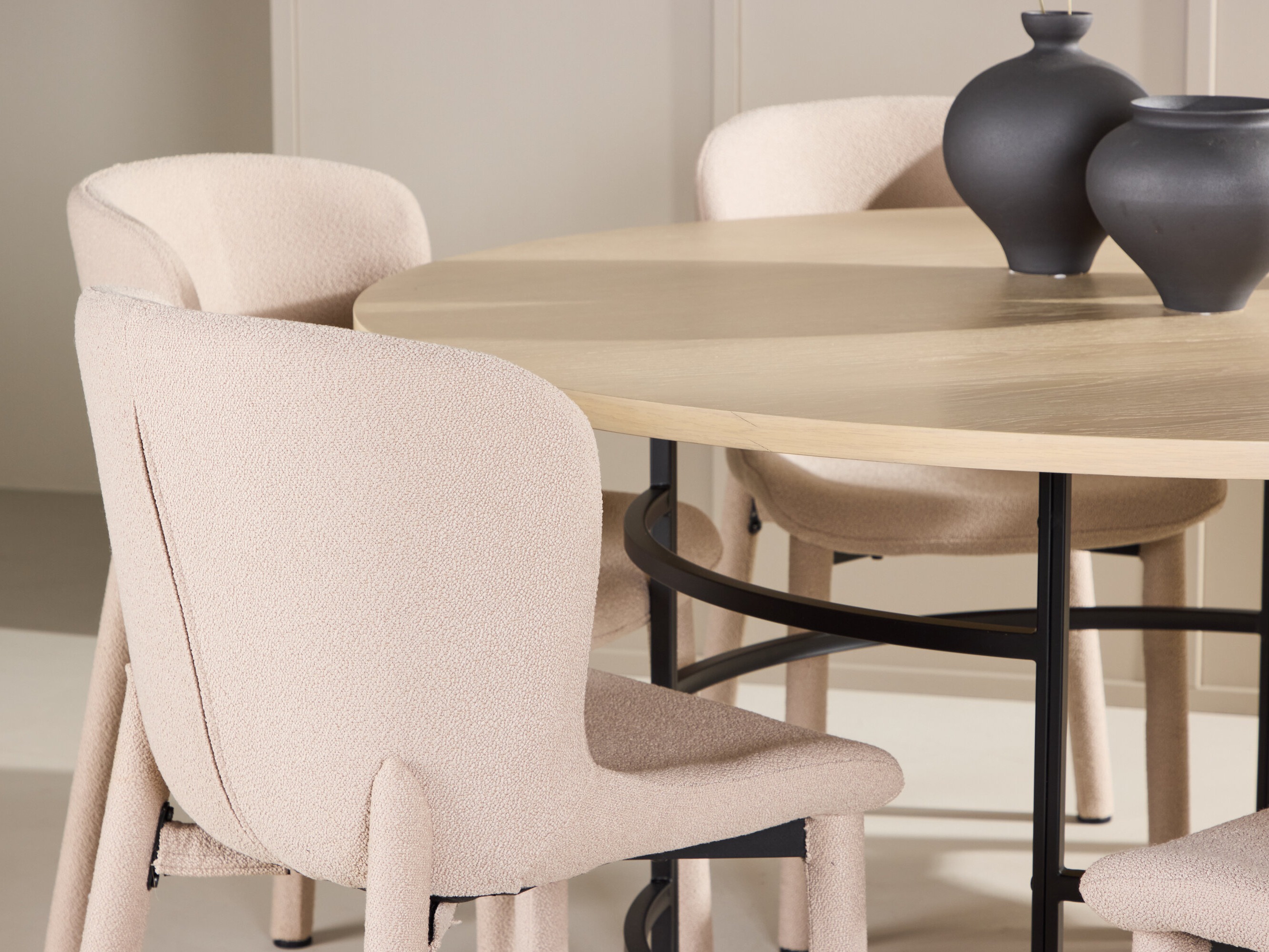 Borðstofusett Dallas 4987 (Ljósbrúnn + Svartur)
