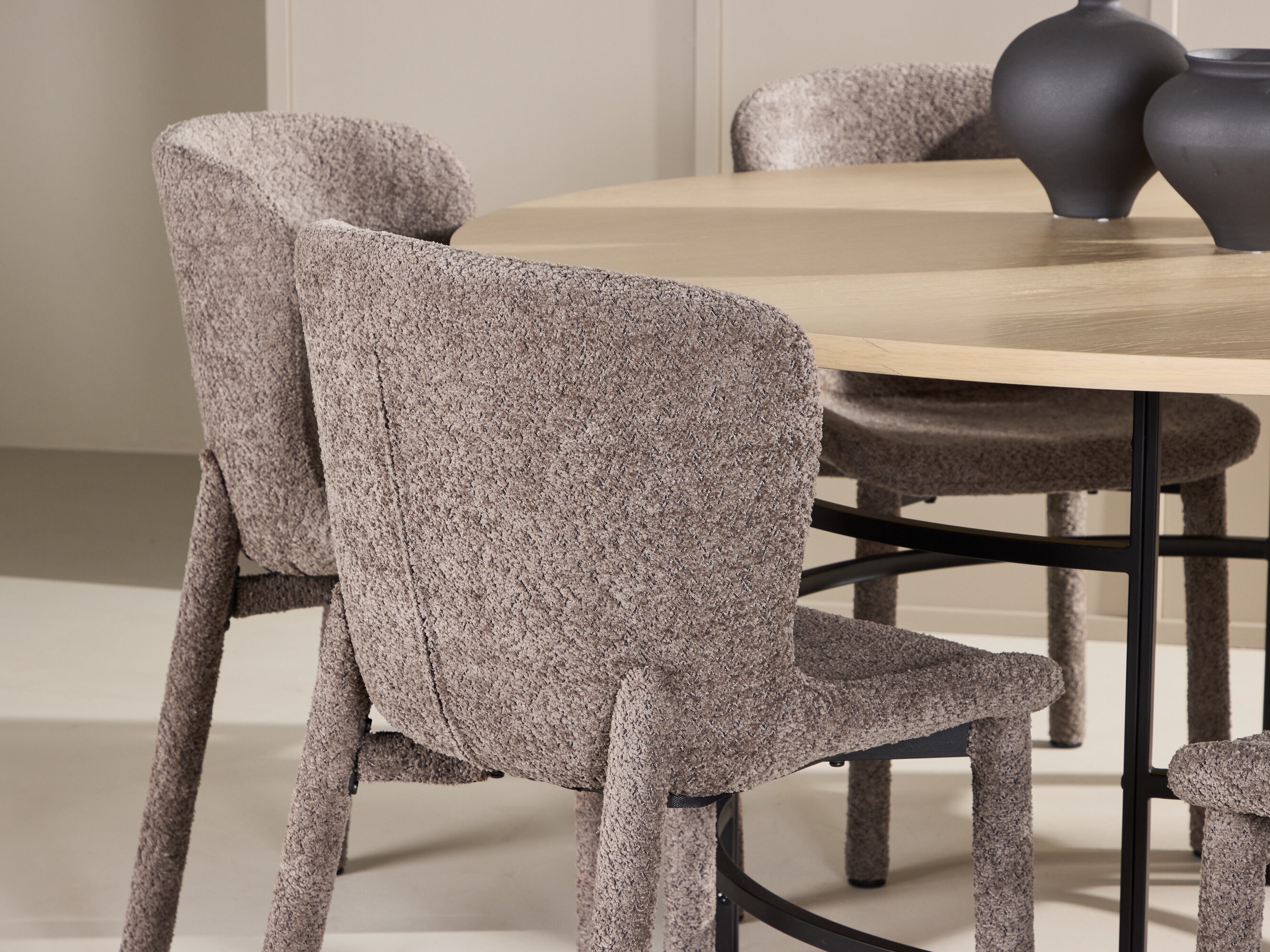 Borðstofusett Dallas 4987 (Ljósbrúnn + Svartur)