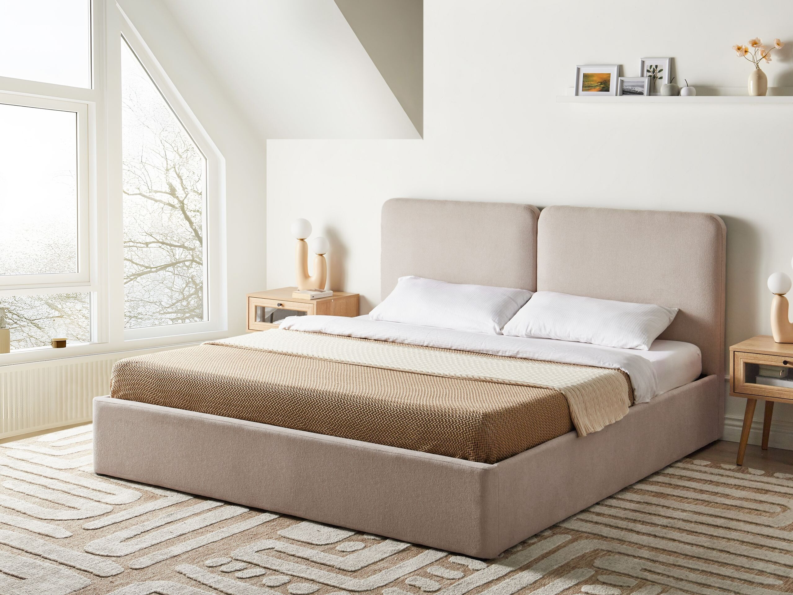 Rúm Berwyn 3004 (Beige)