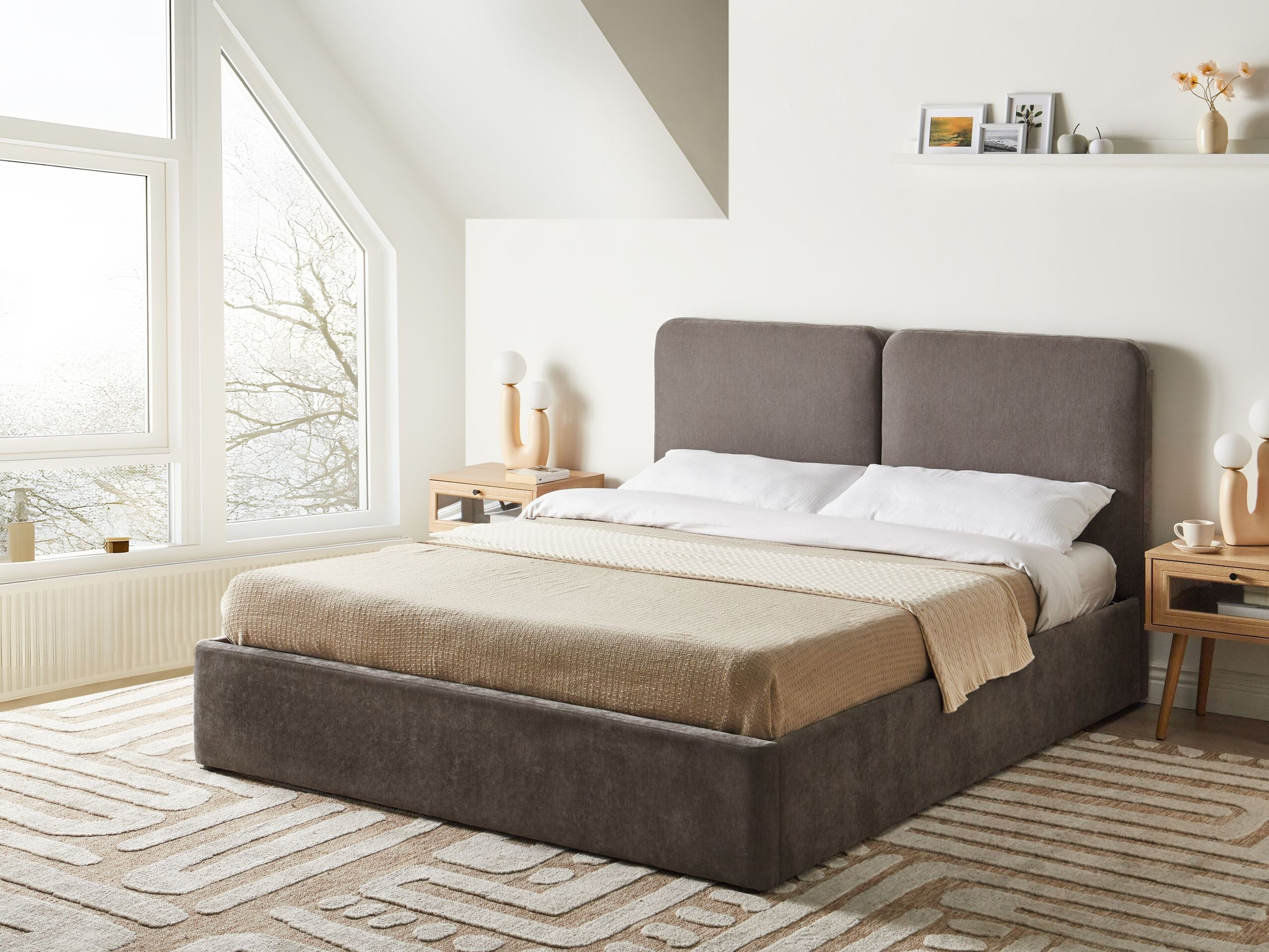 Rúm Berwyn 3004 (Taupe)