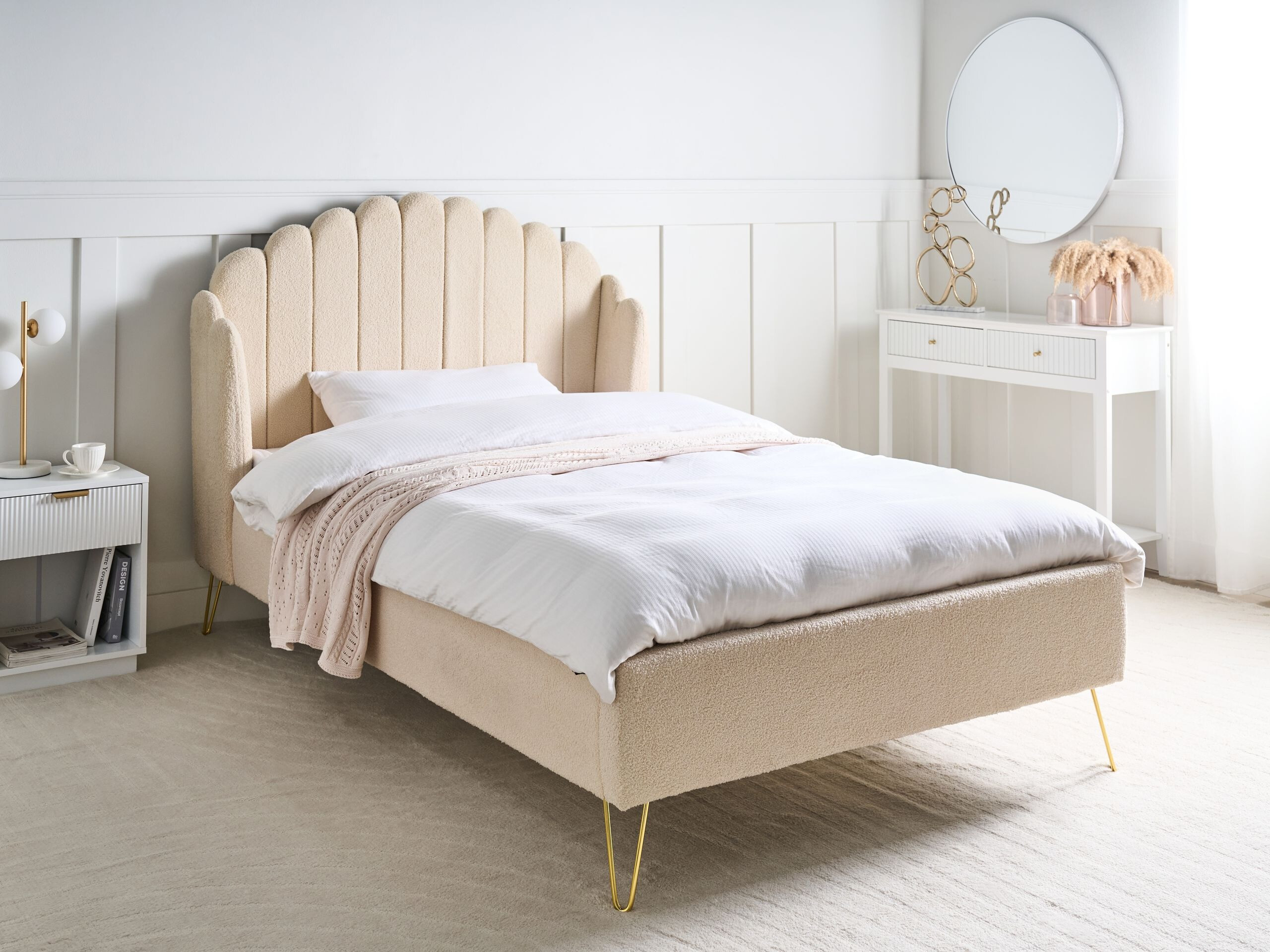 Rúm Berwyn 264 (Beige)