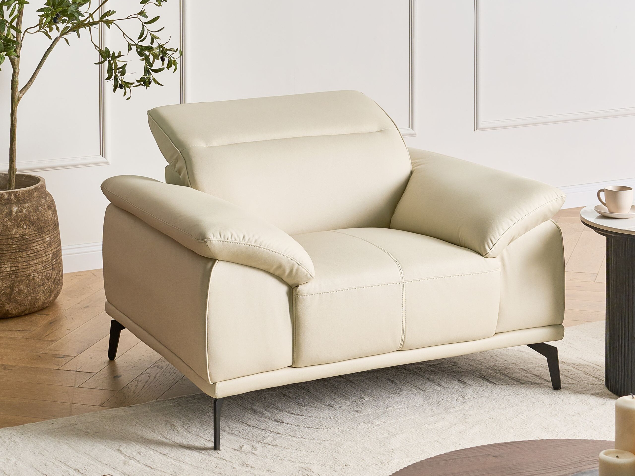 Hægindastóll Berwyn 3124 (Beige)