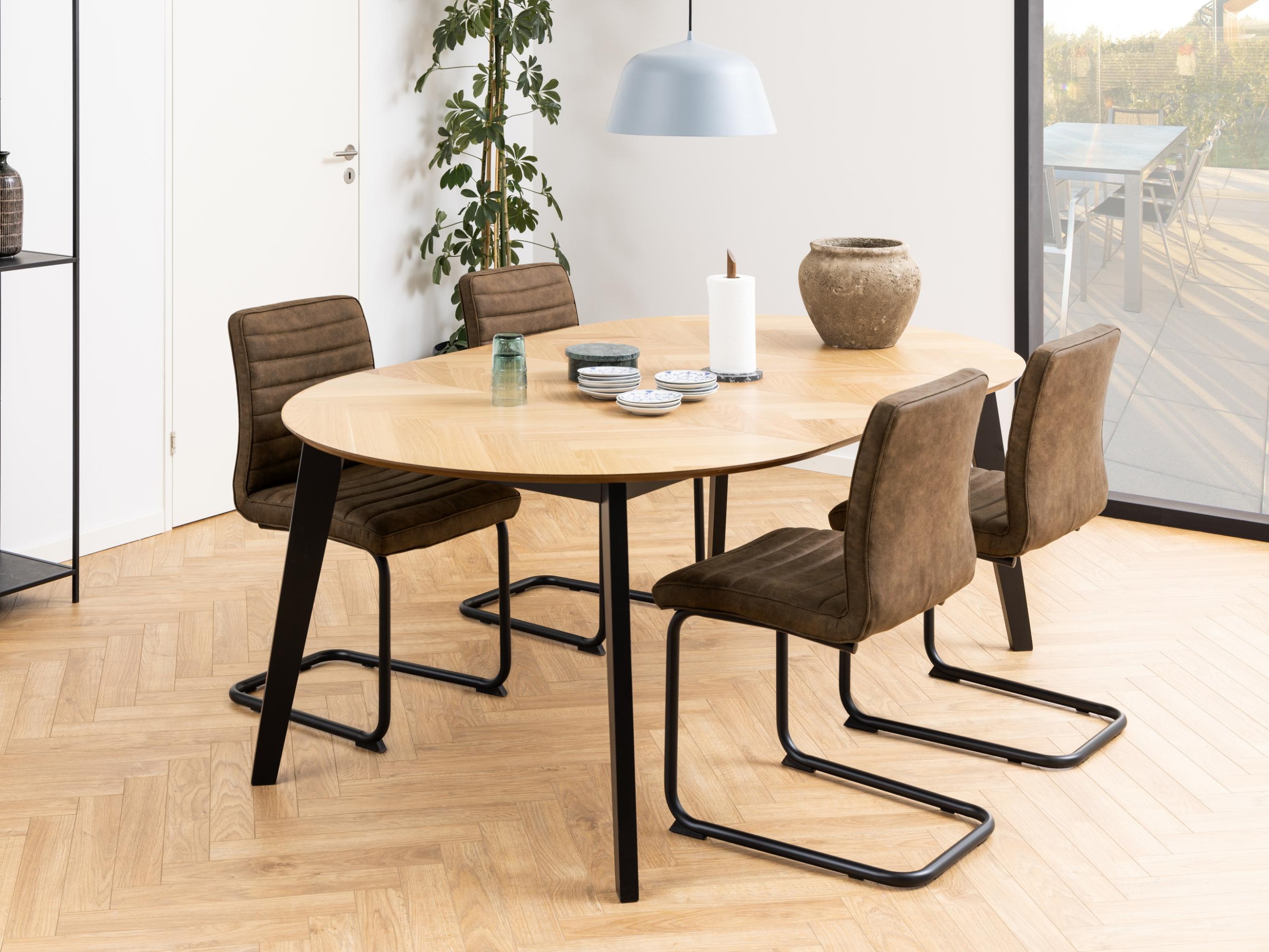 Borð Norsica 614