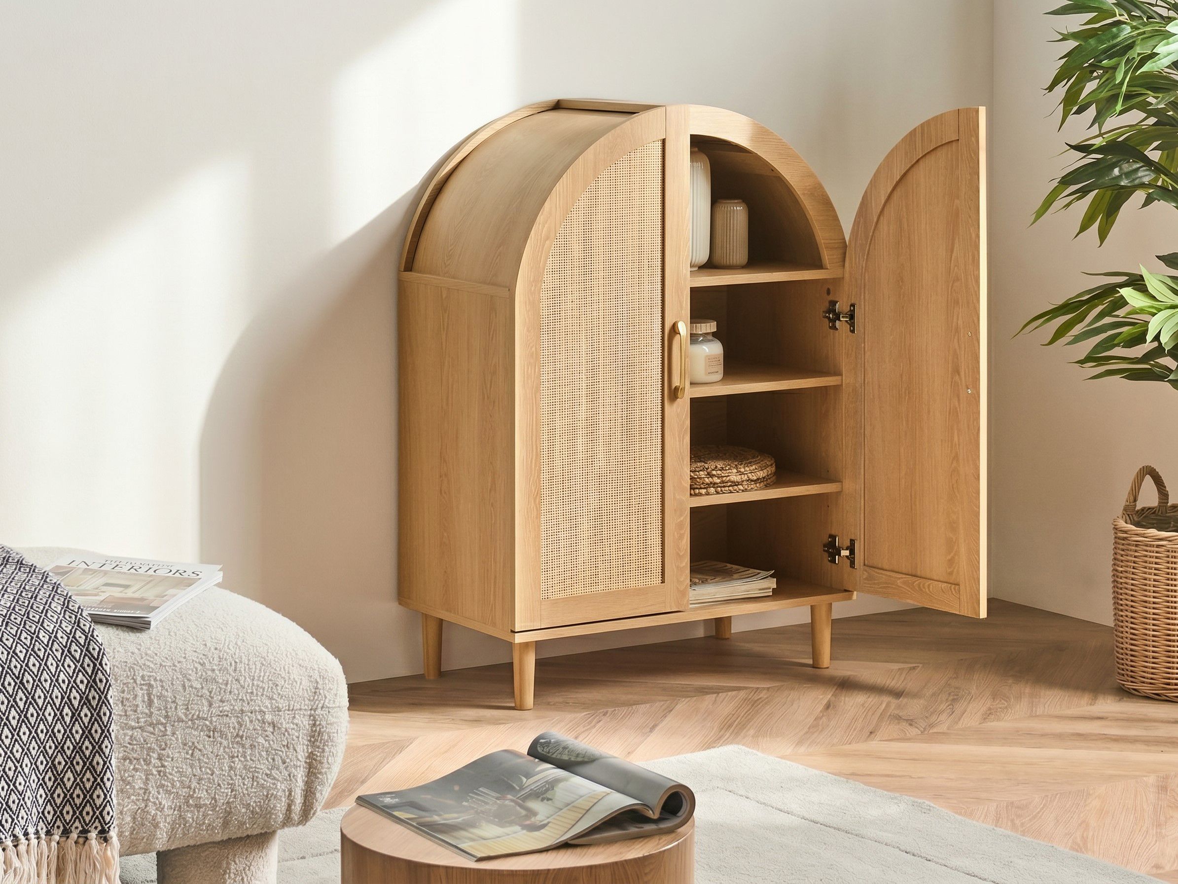Skenkur Berwyn 3354 (Ljósbrúnn + Rattan mynstur)