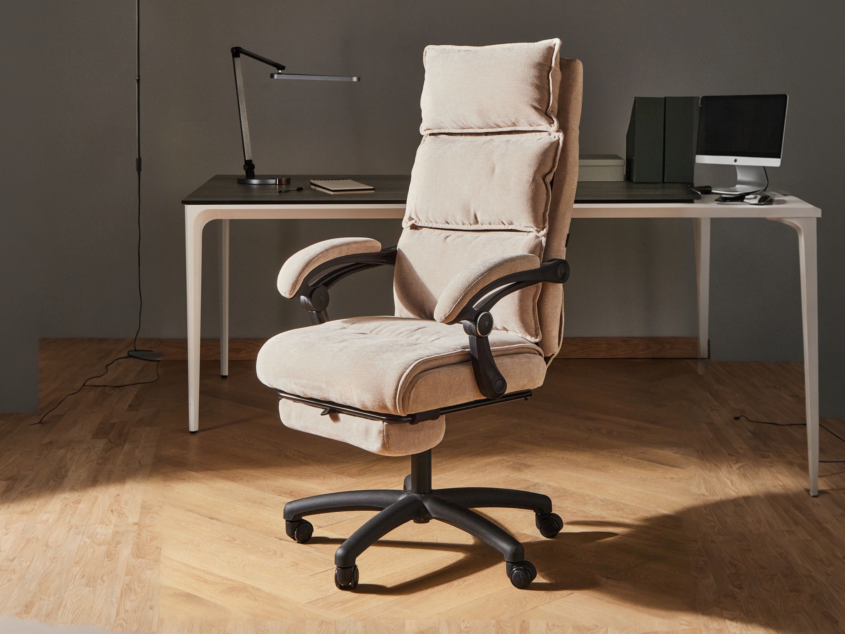 Skrifstofustóll Berwyn 3435 (Beige)